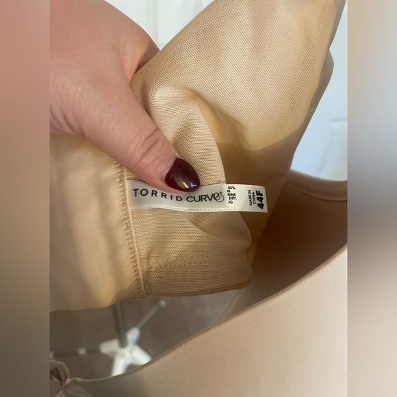 TORRID 42F Nude Back-Smoothing Push-Up Tee Bra - Picture 3 of 4